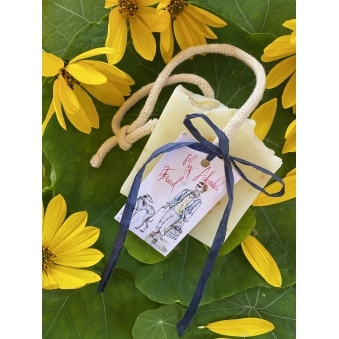100% Organic Coconut Oil infused with Calendula and Sweet Orange