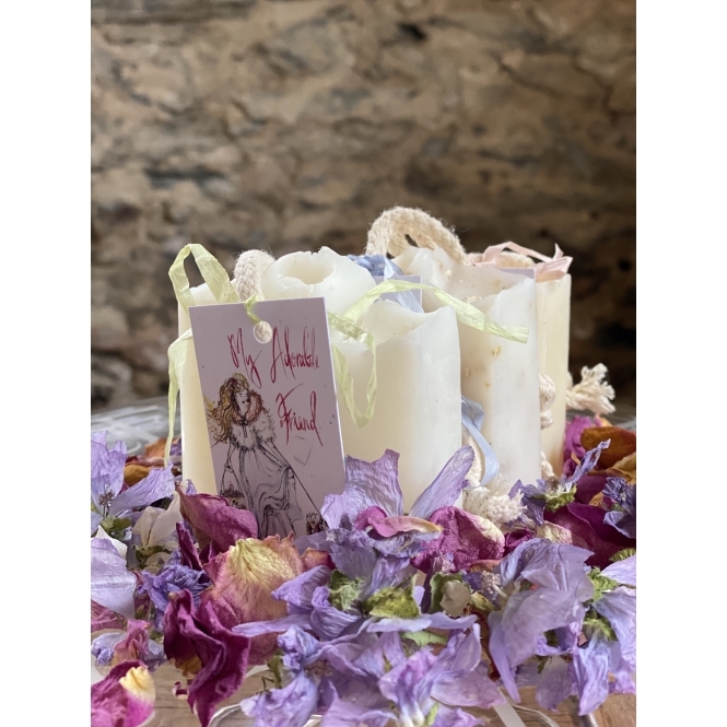 A Handpicked Gift Selection (LARGE)
