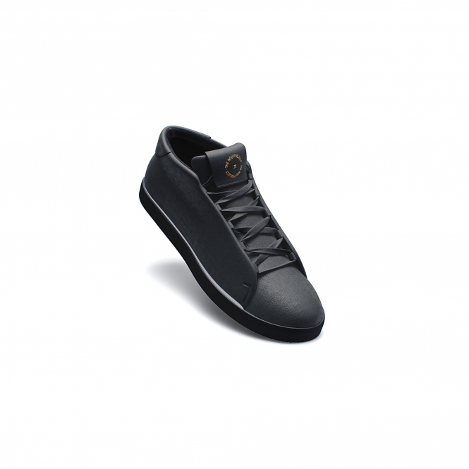 Black Classic Low Top