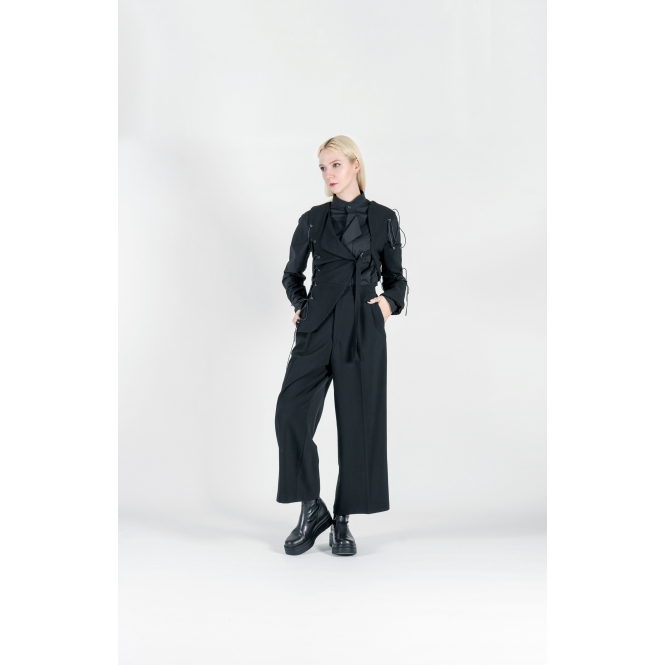 Comes in Black: [PIECE:0.20]